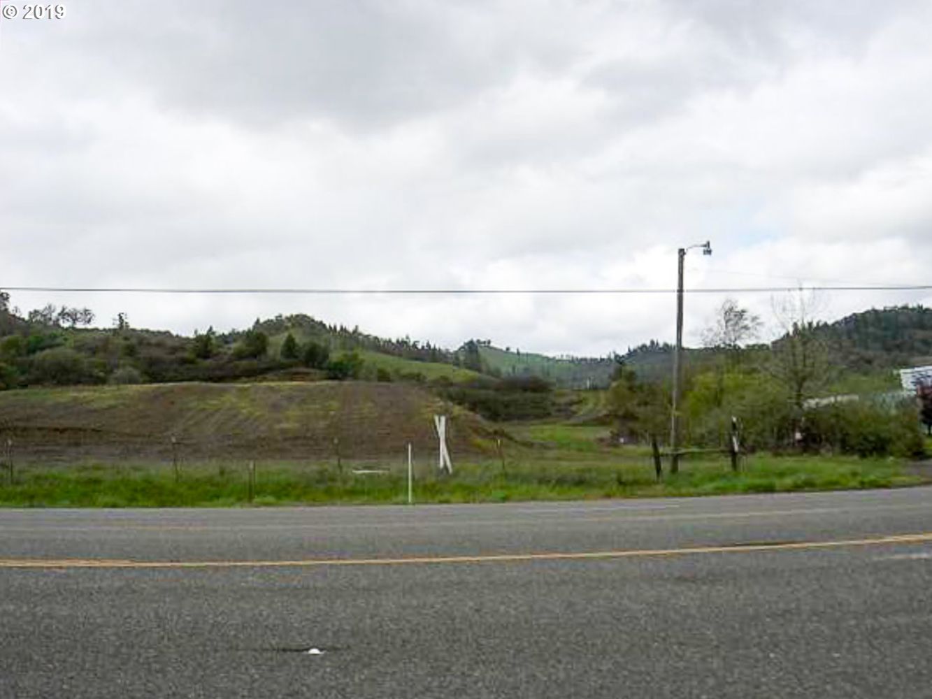 4094 NE Diamond Lake Blvd, Roseburg, OR 97470